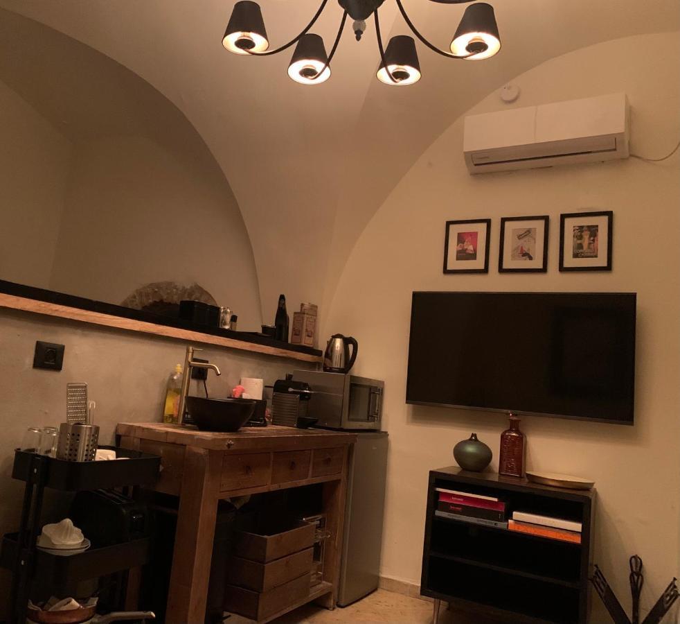 La Guta Studio Suite The Campari Suite Йерусалим Екстериор снимка